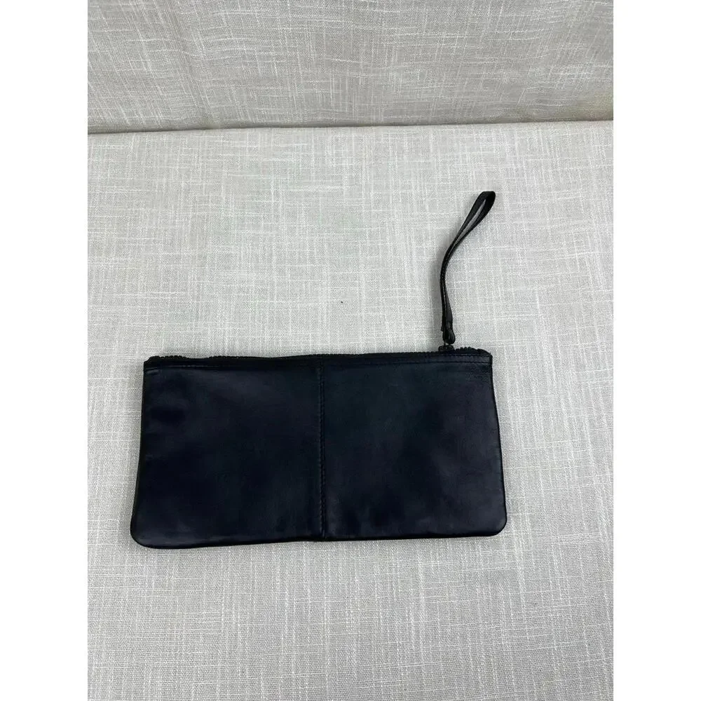 Seychelles black leather